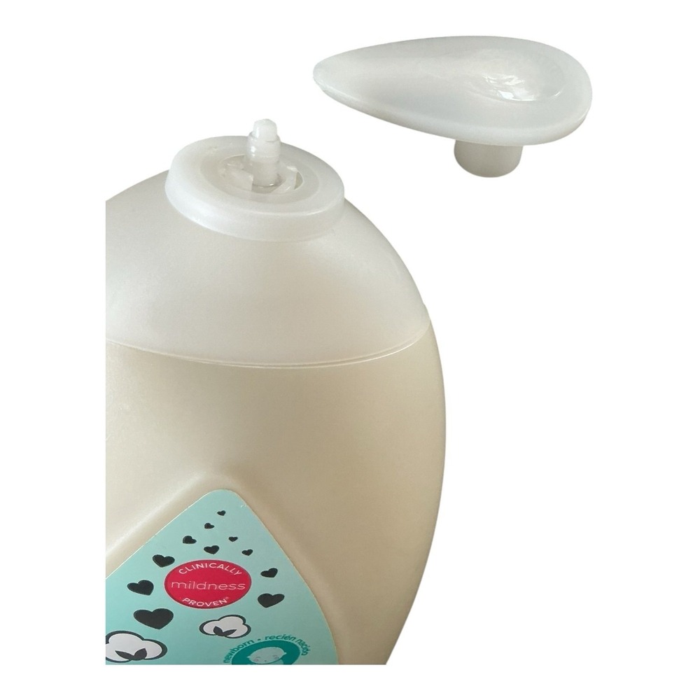 Johnson's - CottonTouch Newborn Lotion (27.1 oz) Baby Face Body Care - Picture 3 of 3